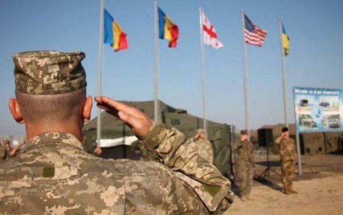 Ukrayna ərazisinə xarici hərbi qüvvələrin daxil olmasına icazə verildi
 