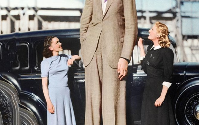 2.72 m boy, 220 kq çəki, yarım tonluq tabut... –xa0Dünyanın ən nəhəng insanı