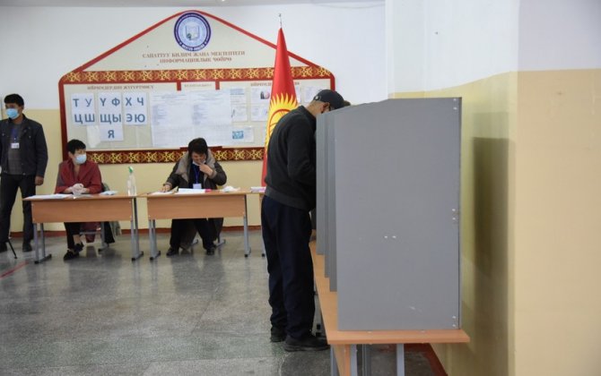 Qırğızıstanda seçkilər və referendum başa çatdı