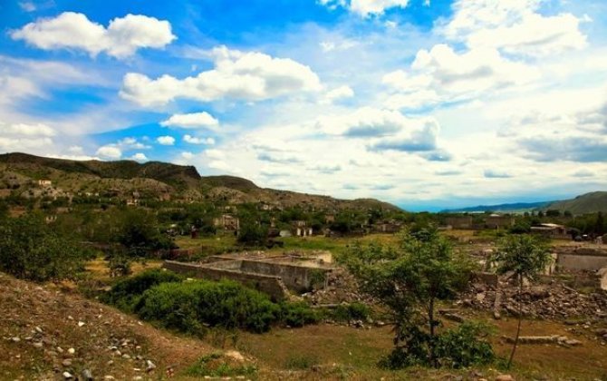 Azad edilmiş ərazilərə qanunsuz keçmək istəyən 100 nəfər həbs edilib