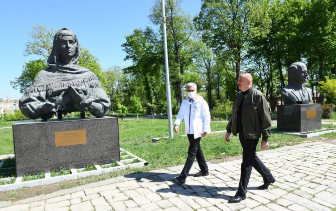 Prezident İlham Əliyev Şuşada Xüsusi nümayəndəliyin inzibati binası ilə tanış oldu