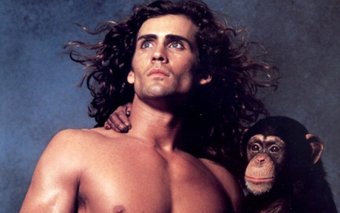 “Tarzan” rolunu oynamış aktyor aviaqəzada öldü - VİDEO