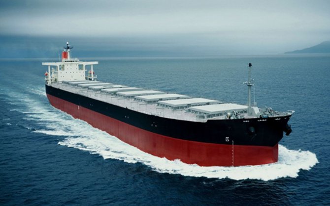 США продали иранскую нефть с танкера, задержанного у берегов ОАЭ