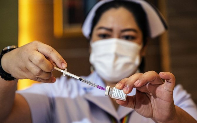 В Таиланде начали массовую вакцинацию от COVID-19