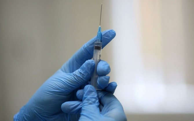 В Иране началась вакцинация собственным препаратом от коронавируса