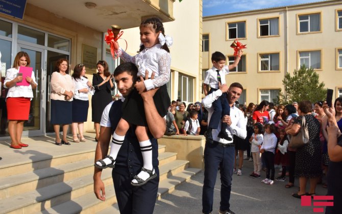 Сегодня в школах Азербайджана пройдет «Последний звонок»