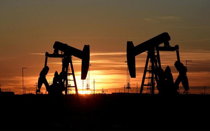 Цена нефти Brent превысила $74 за баррель впервые с апреля 2019 года