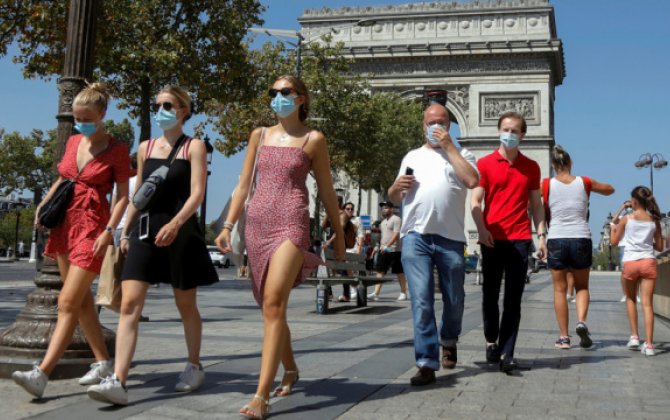 Во Франции с 30 июня могут отменить ношение масок на открытом пространстве