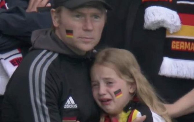 Расплакавшейся на Евро-2020 девочке из Германии собрали €32 тыс.
