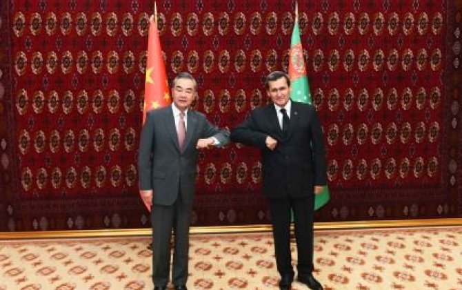 Министр иностранных дел Китая посетил с официальным визитом Туркменистан