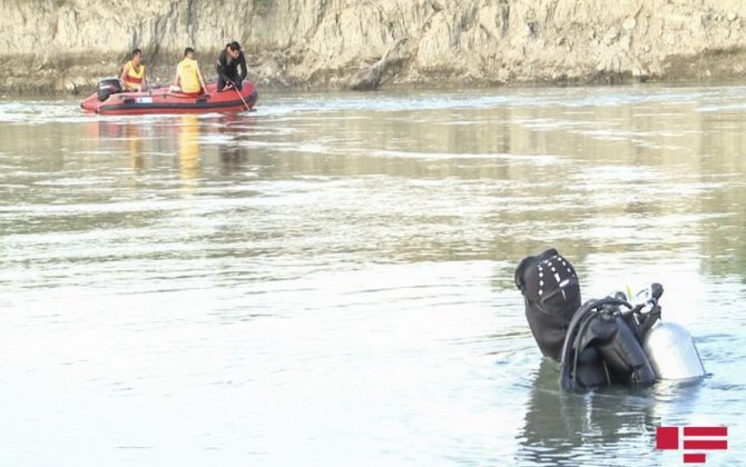 В Саатлы 17-летний юноша утонул в канале