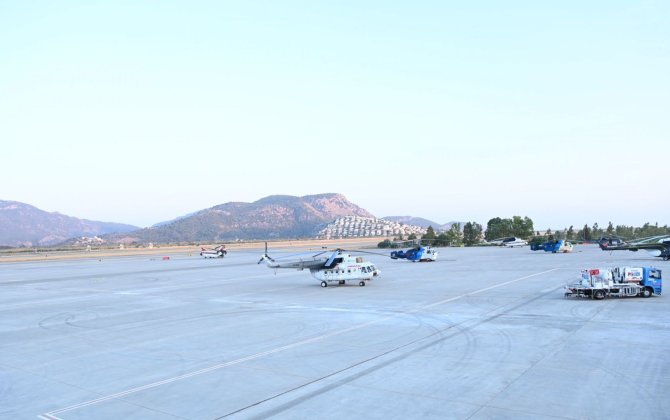 В Турции потушили пожар у аэропорта Даламан