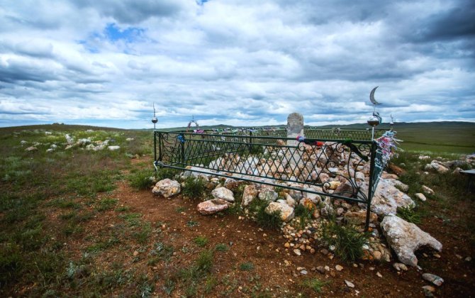 Rusiyada Əmir Teymurun həkiminin məzarını kimlər dağıtdı?..- Rusiyada Əmir Teymurun həkiminin məzarını kimlər dağıtdı?..-