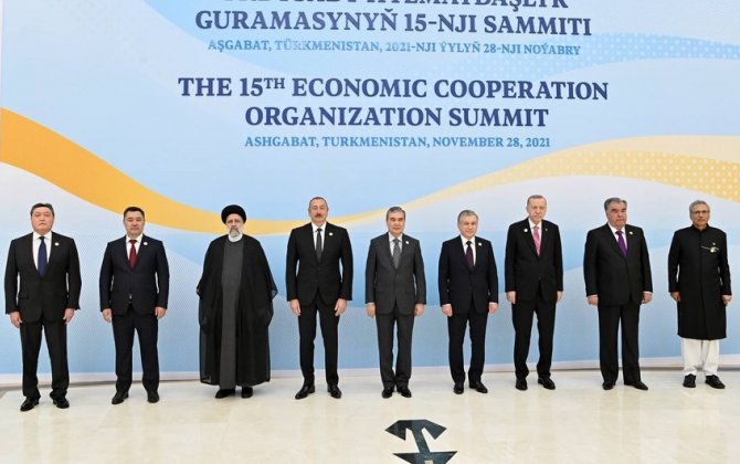 Aşqabadda İƏT-in XV Zirvə Toplantısının iştirakçılarının şərəfinə rəsmi nahar verilib