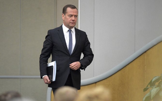 Medvedev yenidən “Vahid Rusiya”nın sədri oldu
