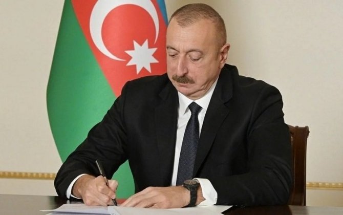 Президент Ильхам Алиев подписал указ об улучшении социально-бытовых условий лиц, получивших статус семьи шехидов, и лиц, имеющих военную инвалидность