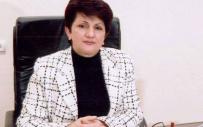 В Баку директора школы уволили после распространения аудиозаписи ее слов