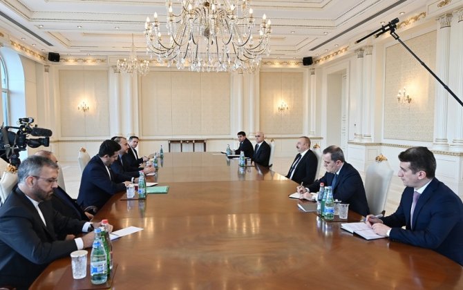 İlham Əliyev İranın xarici işlər nazirini qəbul etdi