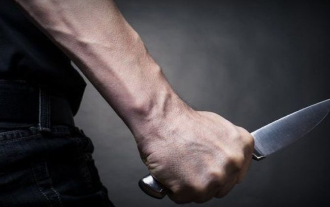 В Ширване молодому парню нанесли ножевые ранения