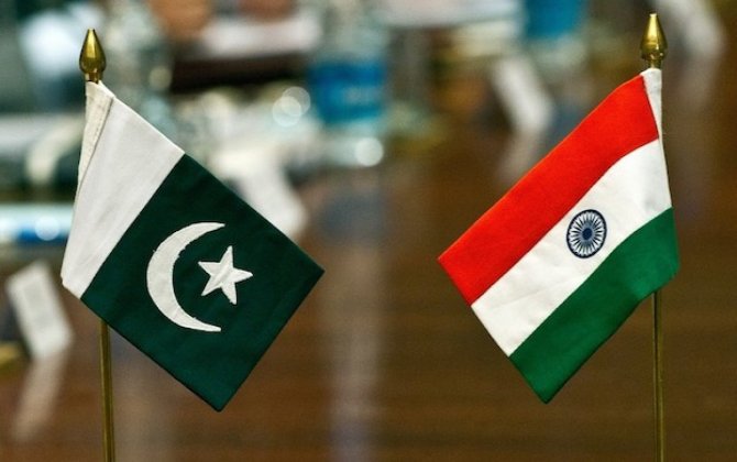 Индия и Пакистан обменялись списками ядерных объектов и заключенных