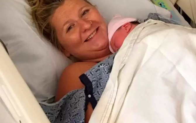 Belində kəskin ağrı hiss edən qadın, uşaq dünyaya gətirdi -