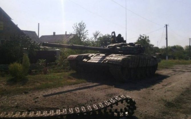 Ukraynalı qaraçılar Kaxovka yaxınlığında ruslara məxsus tankı oğurlayıblar