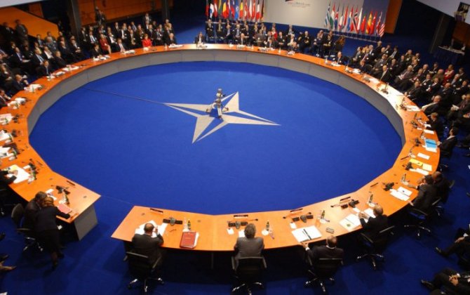 Олаф Шольц: НАТО не планирует военного вмешательства в события в Украине