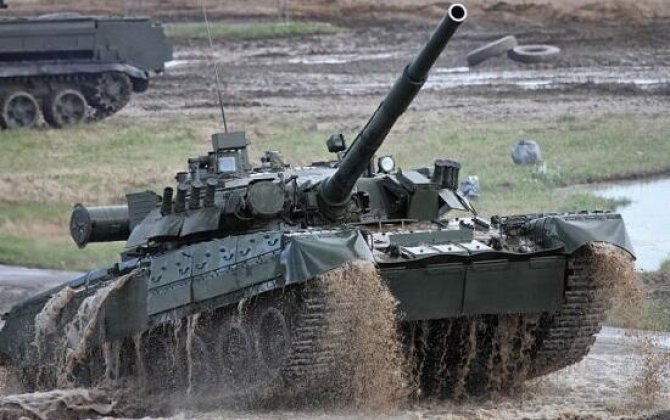 “Bayraqdar” ən çətin yerdə T-80-ləri məhv etdi - VİDEO