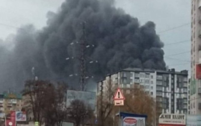 В Харькове длительные обстрелы и взрывы, объявлена воздушная тревога