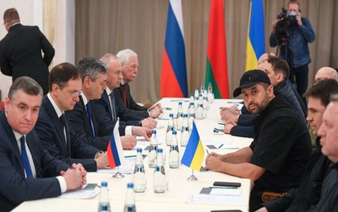 Подоляк: Украинско-российские переговоры продолжатся завтра