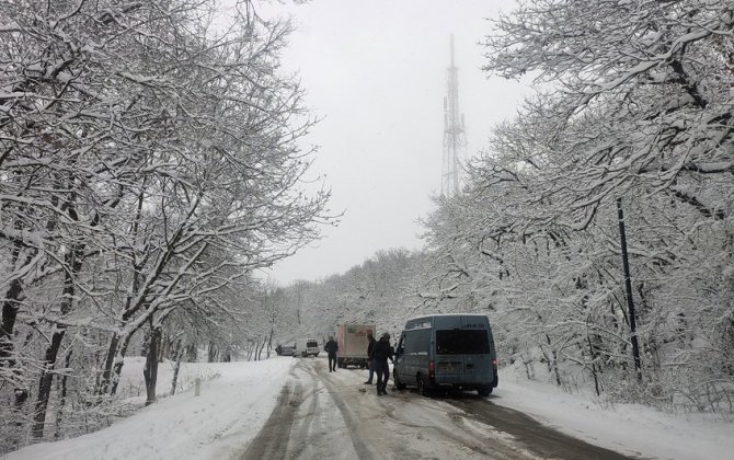 FHN qarlı və dumanlı hava şəraiti ilə bağlı vətəndaşlara xəbərdarlıq edib