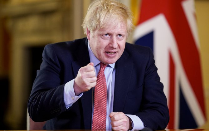 Премьер Британии заявил о намерении срочно посетить Киев