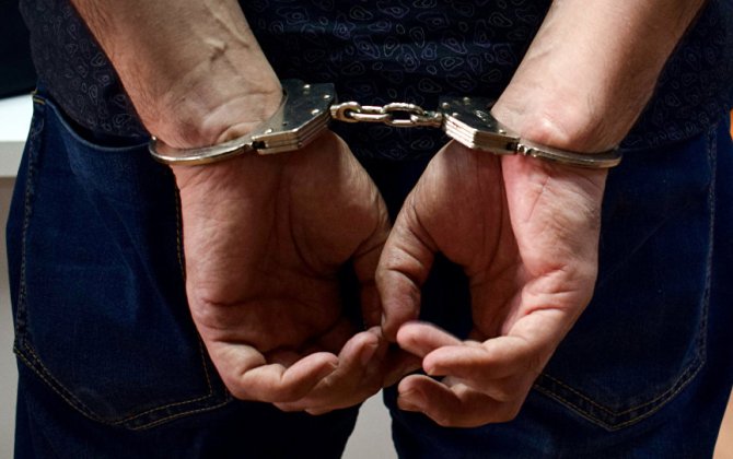 Avtomat satan paytaxt sakinləri tutuldu