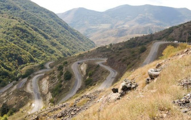 МИД: Армения продолжает отправлять военных в регион через Лачинский коридор