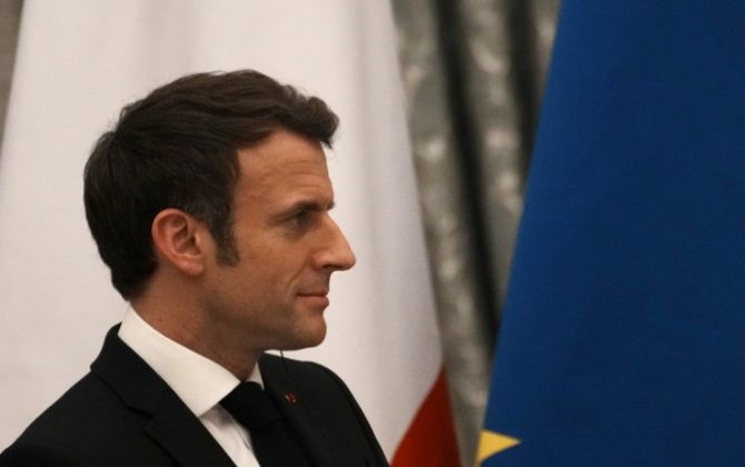 Макрон остаётся президентом Франции