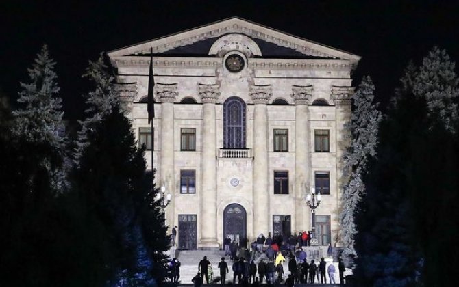 Служба нацбезопасности Армении допустила попытку захвата здания парламента оппозицией