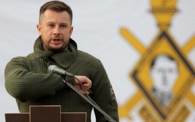 Основатель полка «Азов» рассказал, как находившимся в Мариуполе бойцам перебрасывали помощь