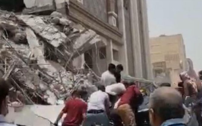 İranda bina çöküb, ölən və yaralananlar var - VİDEO