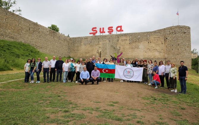 Azərbaycan Dillər Universitetinin kollektivi Şuşaya səfər edib