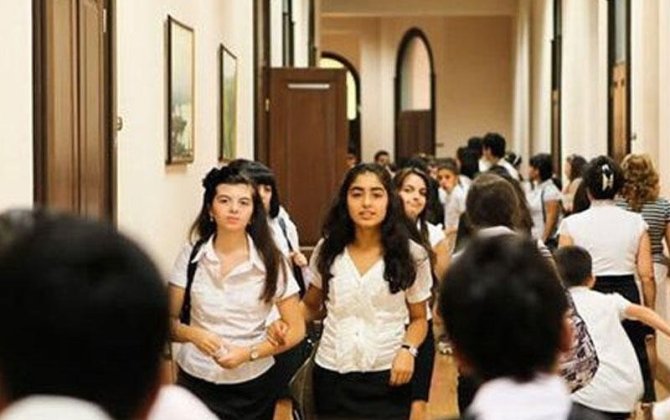 Yeni məktəbli formaları belə olacaq -