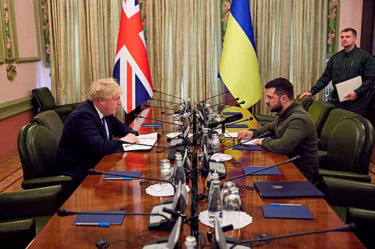 Британский премьер пообещал готовить 10 тыс. украинских военных каждые 120 дней