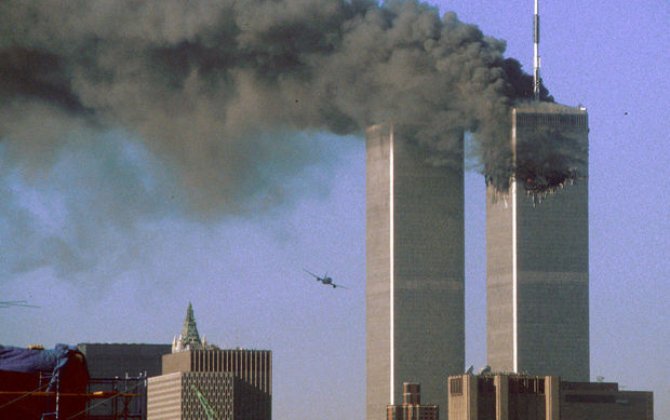 США вспоминают жертв терактов 11 сентября - ФОТО