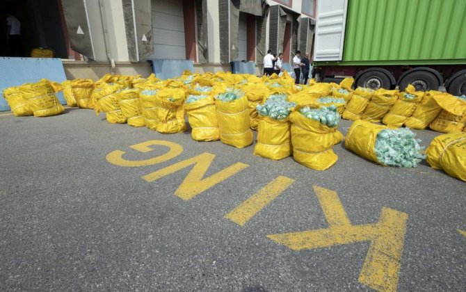 Ölkəyə qanunsuz 3 mindən çox balıq torunun gətirilməsinin qarşısı alındı - FOTO