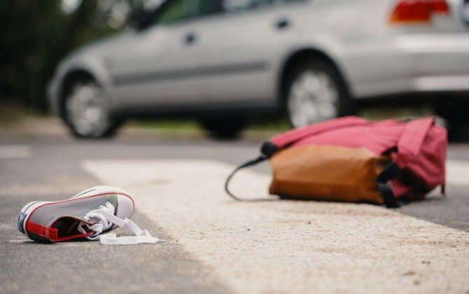 Bərdədə avtomobil iki piyadanı vurub, biri ölüb