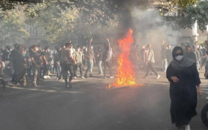 İran İnsan Haqları Təşkilatı: “Etirazlarda ən azı 185 nəfər öldürülüb” - FOTO