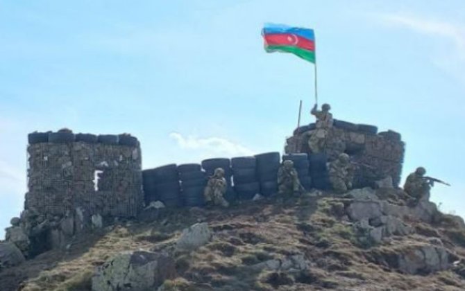 Buludlara sancılan bayraq: Bartaz yüksəkliyi necə azad olundu? - VİDEO