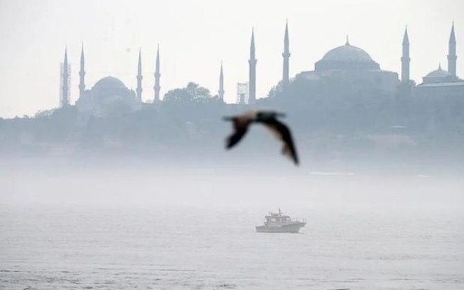 Bosfor boğazında gediş-gəliş dayandırıldı