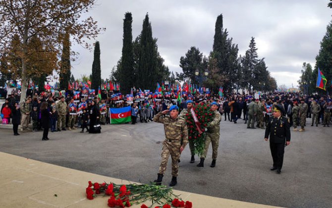 Azərbaycan Ordusunda Zəfər Günü münasibətilə silsilə tədbirlər keçirilib - FOTO/VİDEO