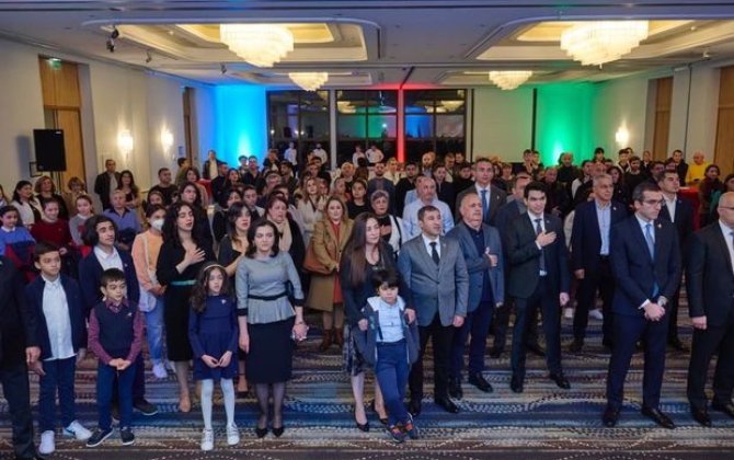 Strasburqda Zəfər Günü qeyd olunub - FOTO