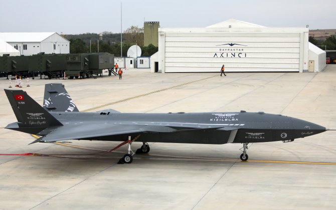 Türkiyənin pilotsuz təyyarəsi ilk uçuşunu həyata keçirib